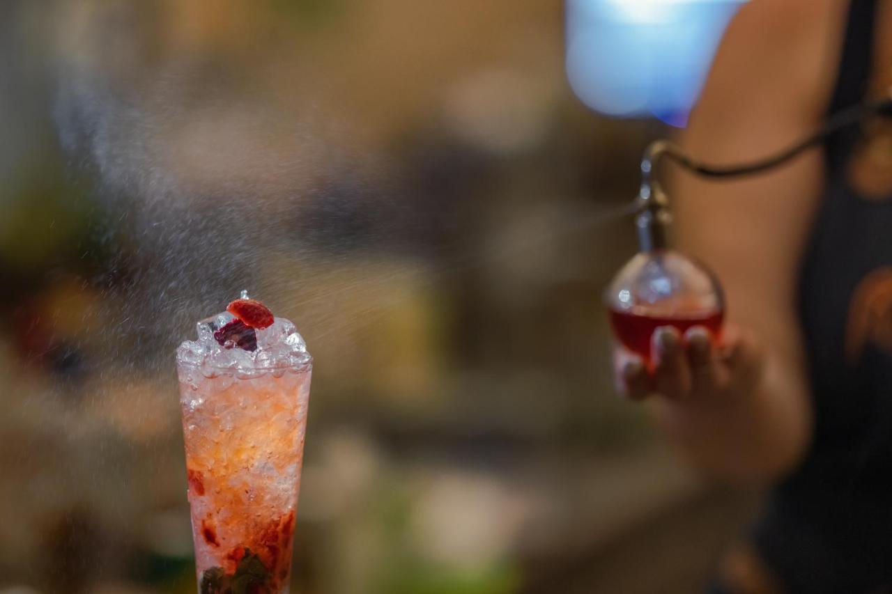 考林比亚湾艺术酒店 - 仅限成年人 科林比亚 外观 照片